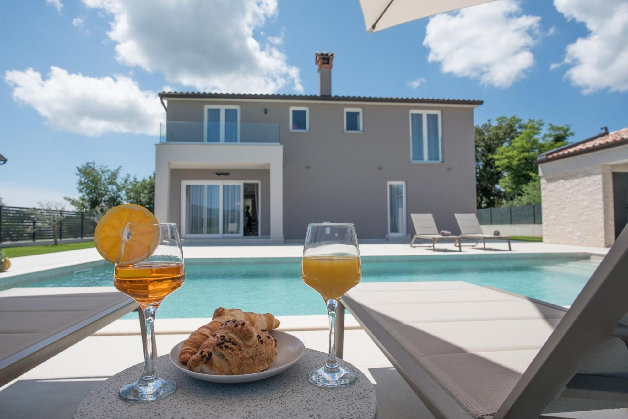 Villa Laura Santalezi Luaran gambar